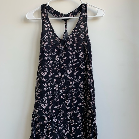 Dress - Picture 1 of 2